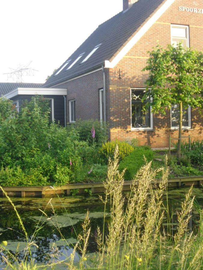 Bed And Breakfast Hoeve Spoorzicht Papekop Exteriör bild